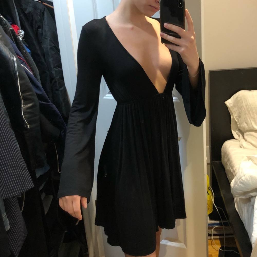 Tobi Black flare sleeve dress